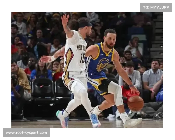 库里半场超远三分引爆主场，勇士领先鹈鹕12分