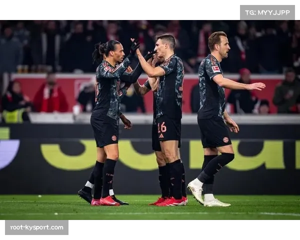 战报：凯恩点射绝杀，拜仁总比分4-3险胜曼城，终结对其三连败